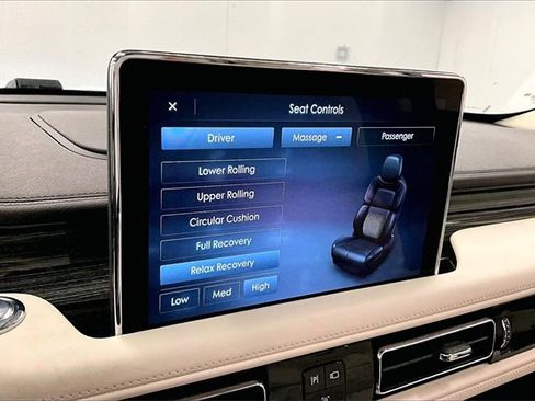 Used 2024 Lincoln Aviator Black Label w/ Dynamic Handling Package image 37