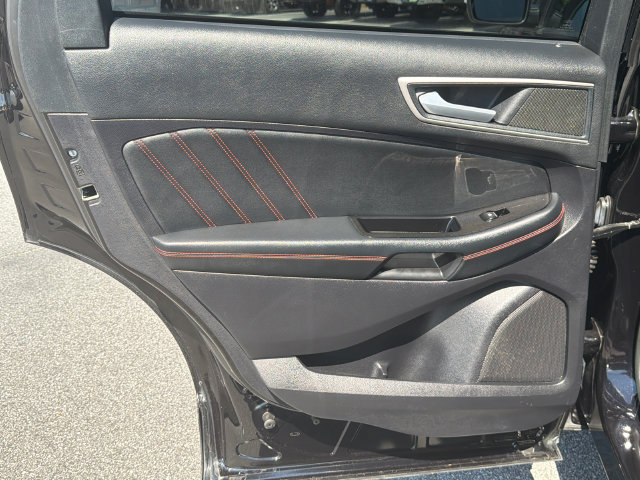 Certified 2020 Ford Edge ST-Line FWD image 24
