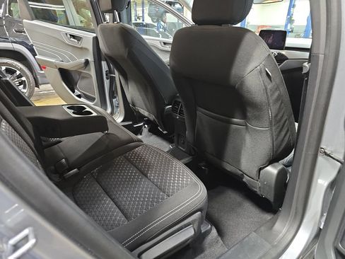Used 2023 Ford Escape Active AWD/4WD image 12