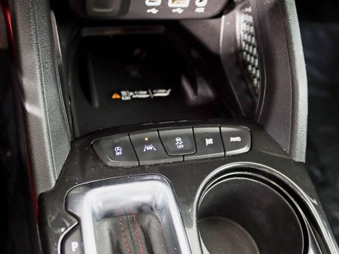 Used 2021 Chevrolet TrailBlazer RS w/ Sun and Liftgate Package image 22