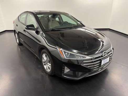 Used 2020 Hyundai Elantra Value Edition FWD image 7