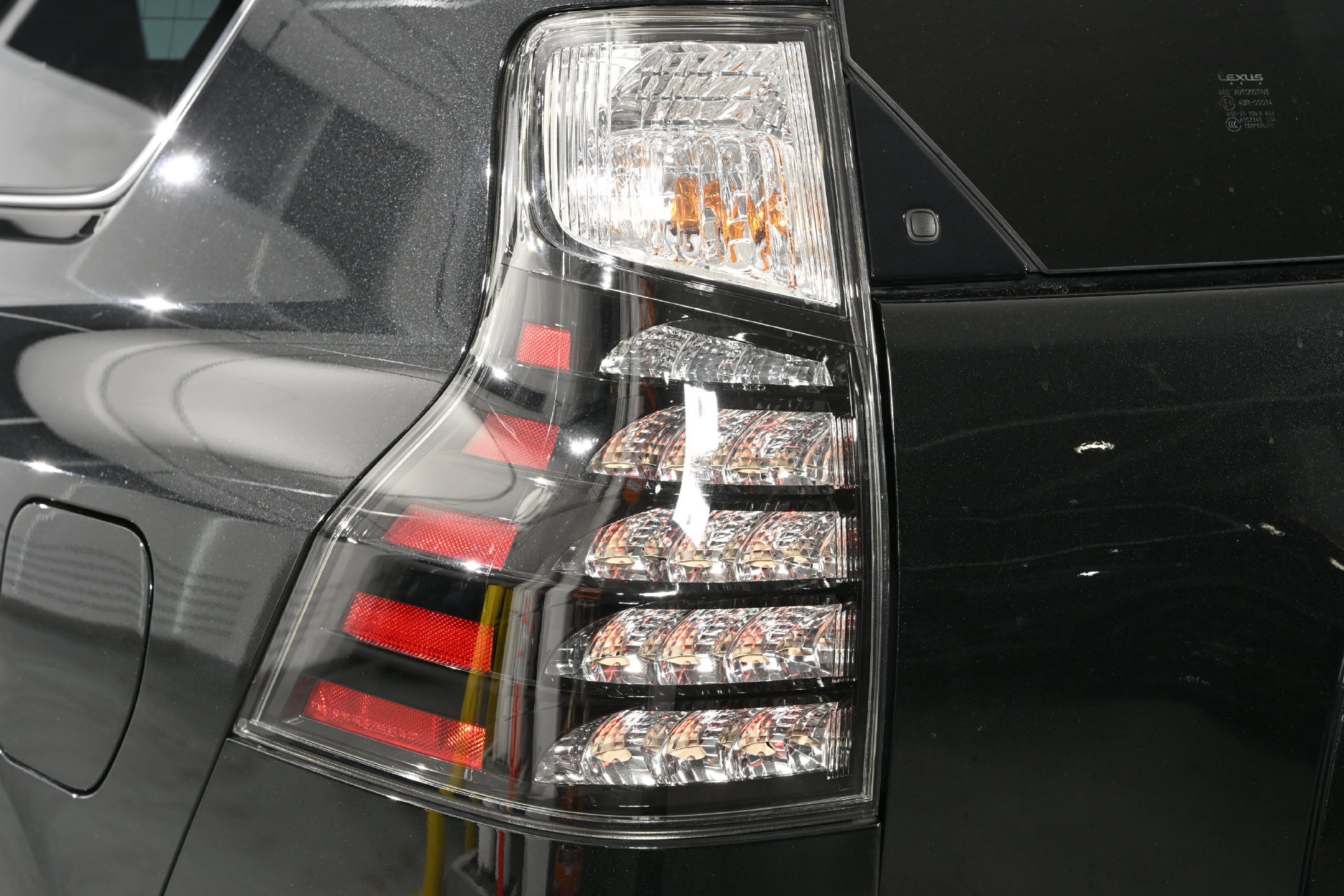 Used 2023 Lexus GX 460 Luxury w/ Sport Design Package AWD/4WD image 11