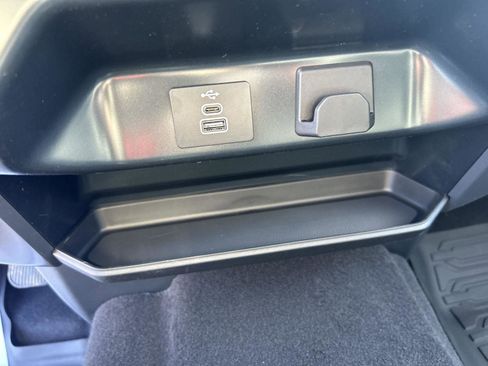 New 2025 Ford F150 XLT w/ Equipment Group 301A Standard image 21