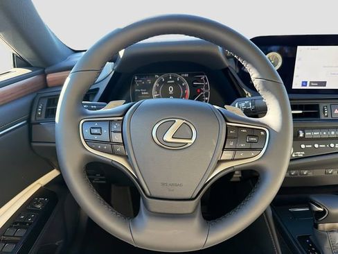 New 2025 Lexus ES 350 w/ Premium Package image 40