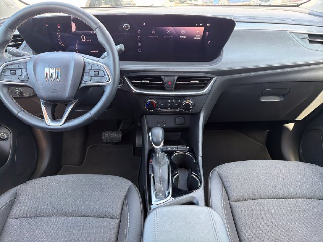 Used 2024 Buick Encore GX Preferred w/ Comfort Package FWD image 9