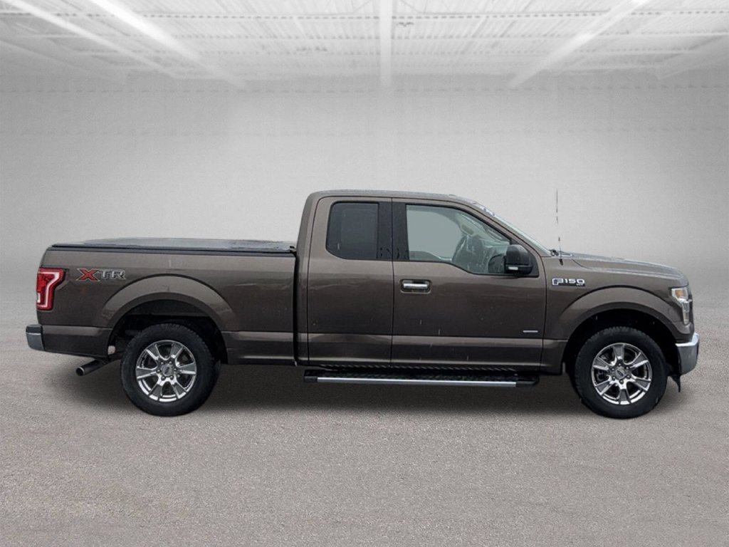 Used 2017 Ford F150 XLT w/ Equipment Group 302A Luxury RWD image 13