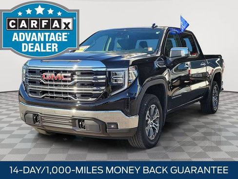 Used 2026 GMC Sierra 1500 SLT image 3