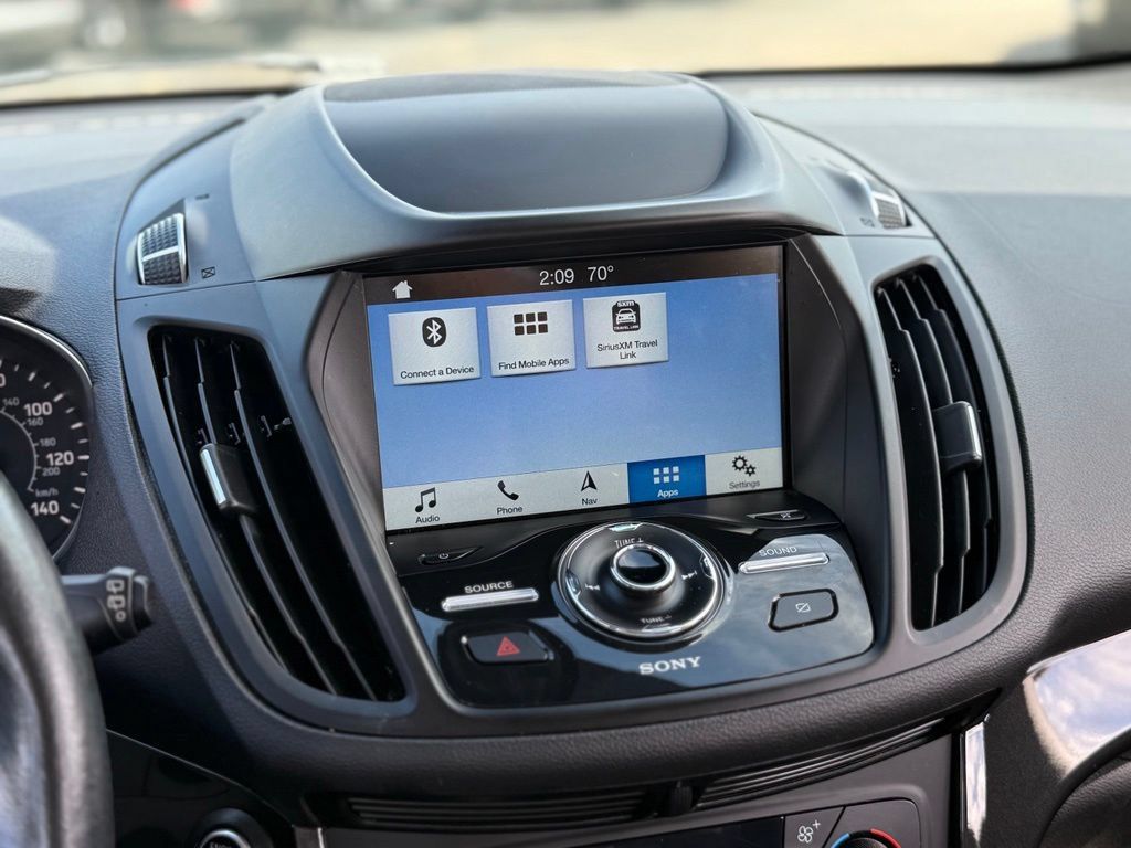 Certified 2019 Ford Escape Titanium AWD/4WD image 23