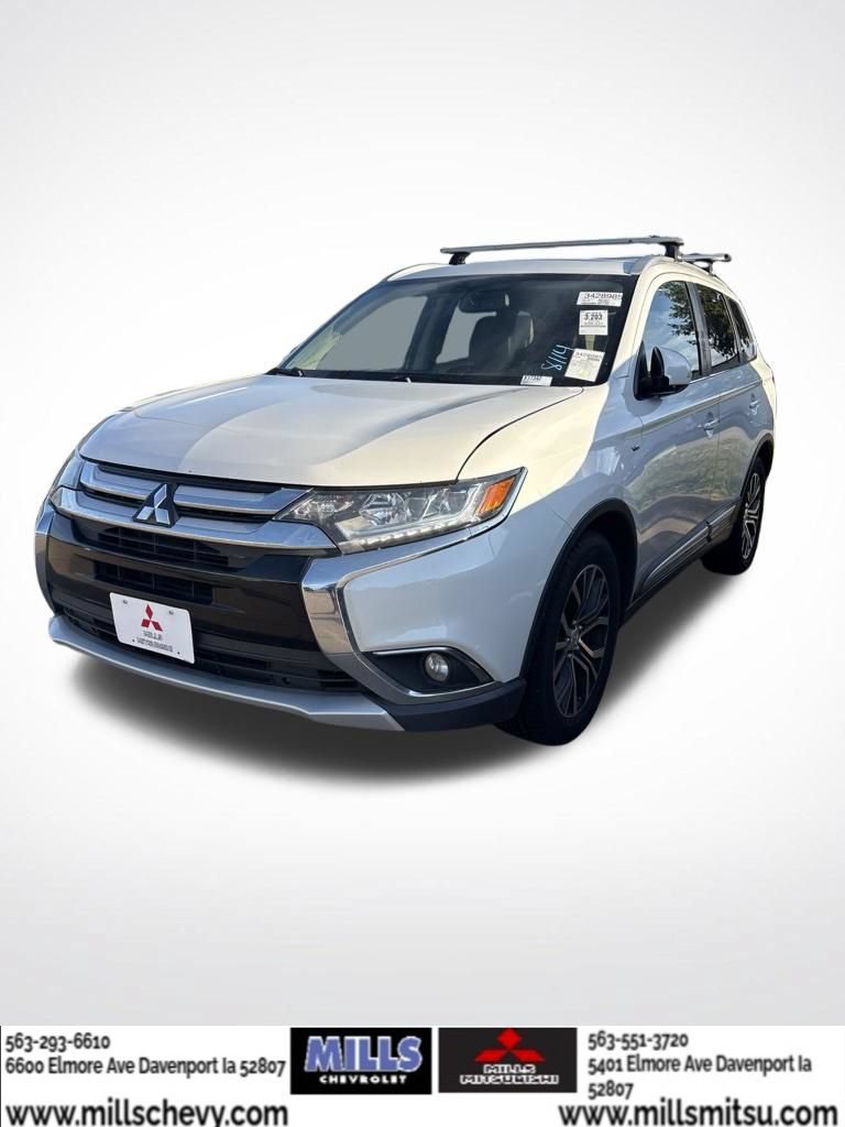 Used 2016 Mitsubishi Outlander GT AWD/4WD image 1