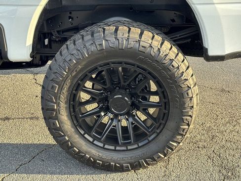 New 2025 Ford F250 Lariat w/ Lariat Ultimate Package image 19