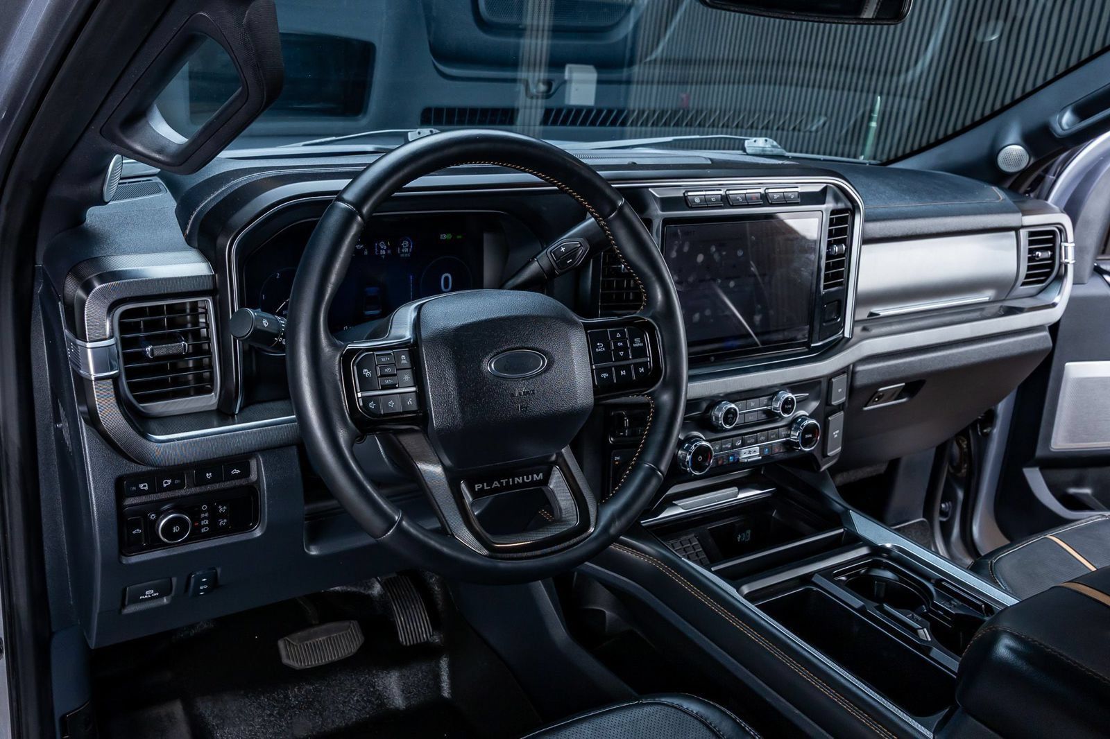 Used 2024 Ford F250 Platinum AWD/4WD image 16