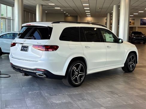 New 2026 Mercedes-Benz GLS 450 4MATIC image 4