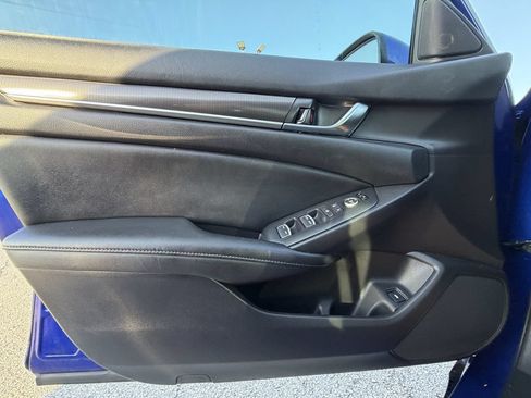 Used 2020 Honda Accord Sport image 20