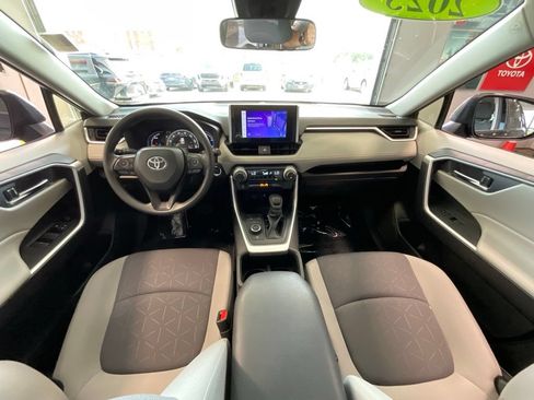 Certified 2025 Toyota RAV4 XLE AWD/4WD image 7