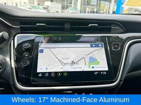 Certified 2023 Chevrolet Bolt EUV Premier w/ Sun & Sound Package image 16