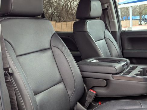 Used 2018 Chevrolet Silverado 1500 LT w/ All Star Edition image 29