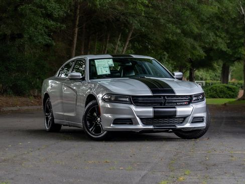 Used 2021 Dodge Charger SXT w/ Leather Interior Group RWD image 1