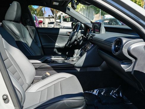 Used 2024 Lexus IS 350 F Sport w/ Navigation Package RWD image 15