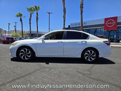 Used 2017 Honda Accord EX-L image 3