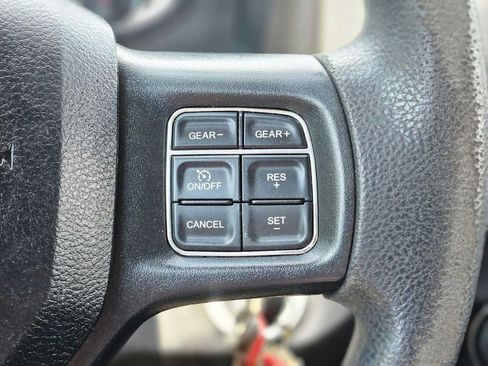 Used 2019 RAM 1500 Tradesman RWD image 17