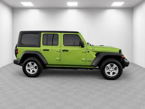 Used 2019 Jeep Wrangler Unlimited Sport S AWD/4WD image 2