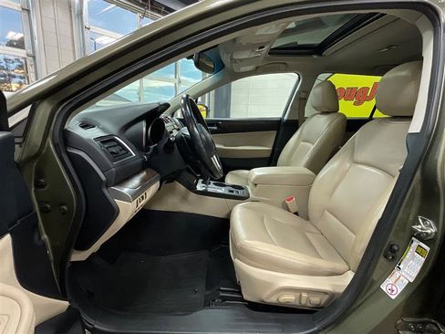 Used 2015 Subaru Outback 3.6R Limited image 10