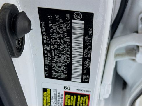 Used 2023 Lexus ES 350 F Sport w/ Accessory Package (Z2) image 31