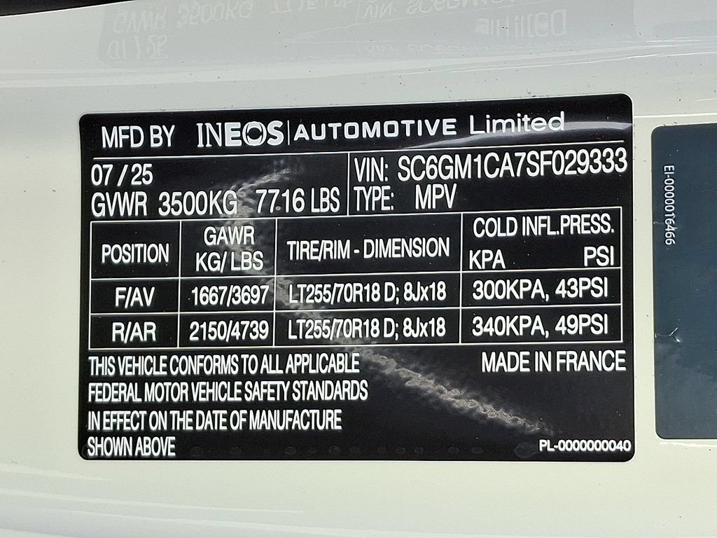 Used 2025 INEOS Grenadier Station Wagon AWD/4WD image 9