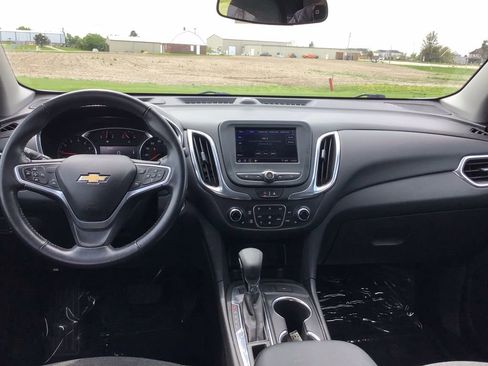Used 2022 Chevrolet Equinox LT AWD/4WD image 22