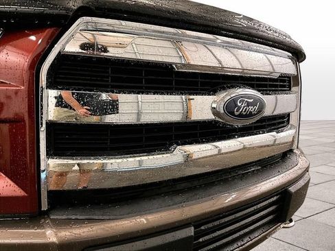 Used 2017 Ford F150 Lariat w/ Equipment Group 502A Luxury AWD/4WD image 30