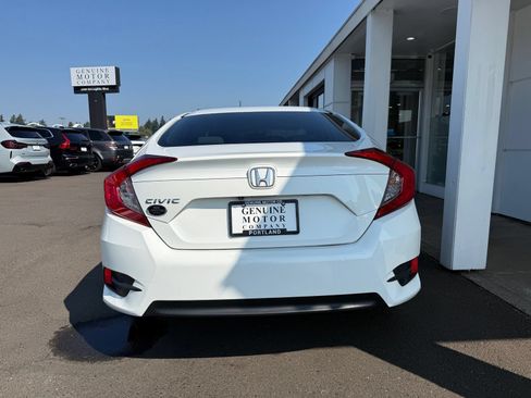 Used 2018 Honda Civic LX image 5