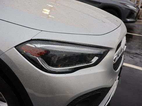 Used 2021 Mercedes-Benz GLA 250 4MATIC image 8