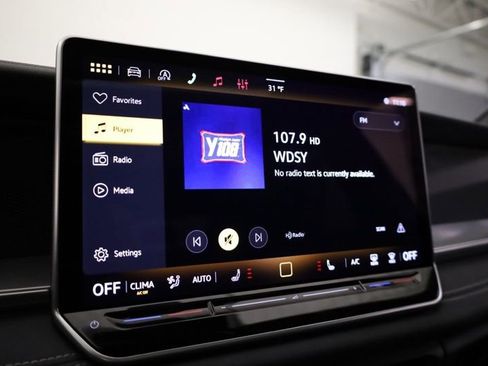 New 2026 Volkswagen Tiguan SE R-Line image 16