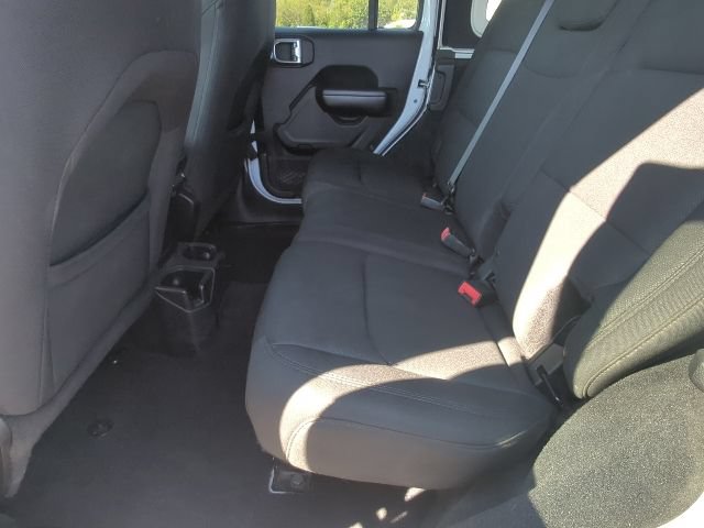 Used 2018 Jeep Wrangler Unlimited Sport S AWD/4WD image 20