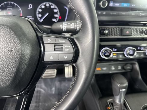 Used 2025 Honda Civic Sport image 14