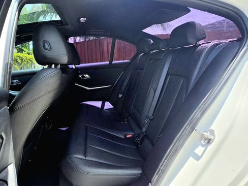 Used 2021 BMW M340i RWD image 8
