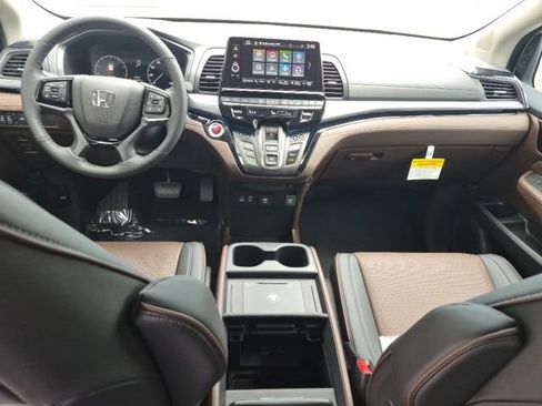 New 2026 Honda Odyssey Elite image 32