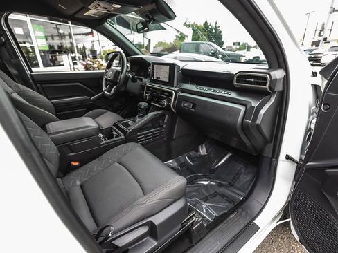 Used 2024 Toyota Tacoma SR RWD image 12