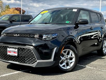 Used 2023 Kia Soul S