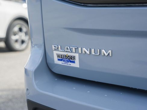 New 2025 Ford Expedition Platinum w/ Driver's Package image 8