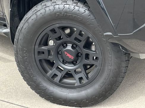 Used 2024 Toyota 4Runner TRD Pro AWD/4WD image 9