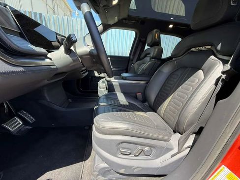 Used 2022 Rivian R1T Adventure AWD/4WD image 17