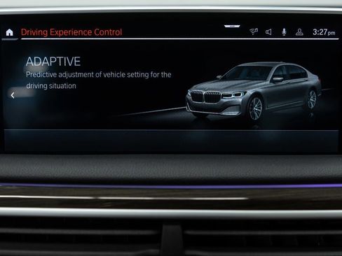 Used 2022 BMW 750i xDrive AWD/4WD image 32