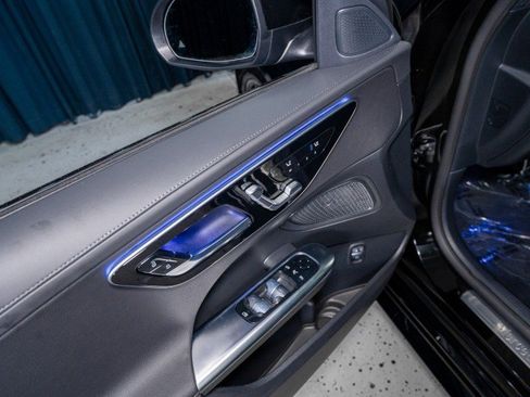 Used 2026 Mercedes-Benz C 300 Sedan image 11