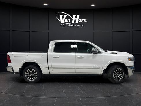 Used 2025 RAM 1500 Limited w/ Trailer Tow Group AWD/4WD image 8