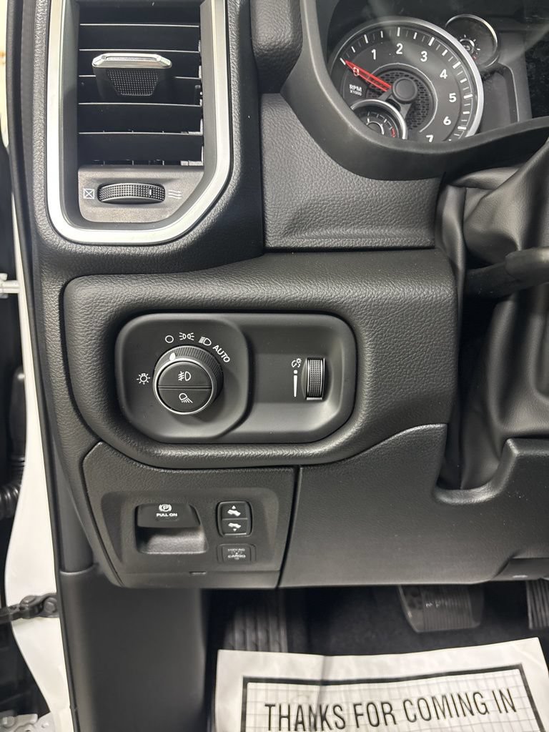 New 2026 RAM 1500 Big Horn w/ Night Edition AWD/4WD image 10