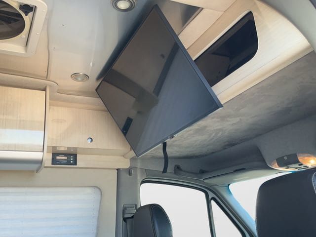 Used 2015 Mercedes-Benz Sprinter 3500 image 15