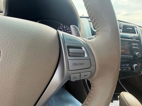 Used 2013 Nissan Altima 3.5 SL image 31