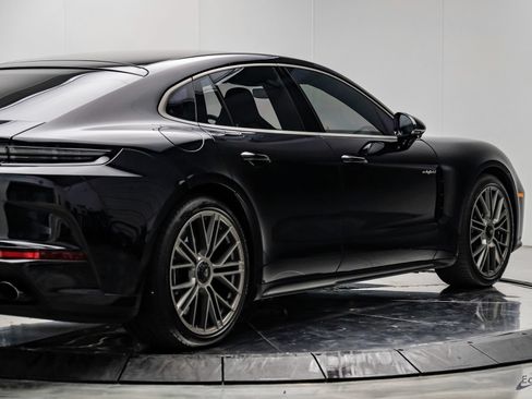 Used 2026 Porsche Panamera Turbo S AWD/4WD image 19