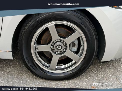 Used 2017 Hyundai Elantra SE FWD image 9